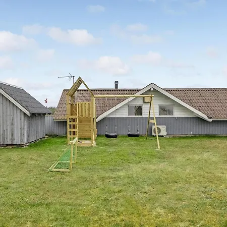 Holiday home 3 Bedroom Beautiful In Romo Bolilmark