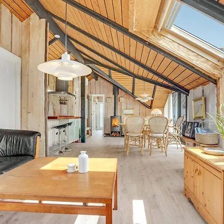 3 Bedroom Beautiful In Romo * Bolilmark